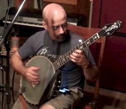 Special Event 30 - Tony Furtado