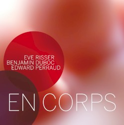 En corps